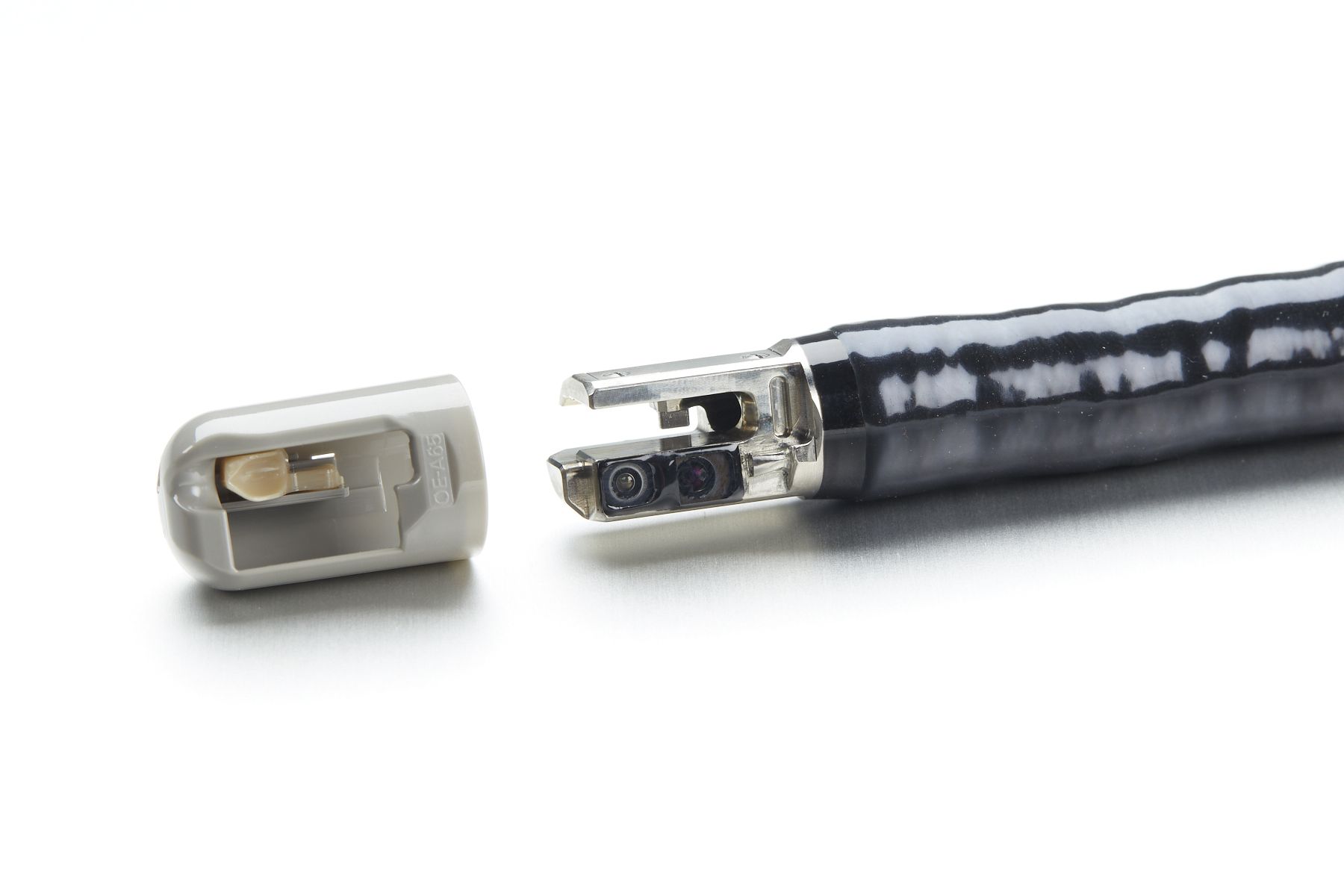 image of duodenoscope distal end and cap
